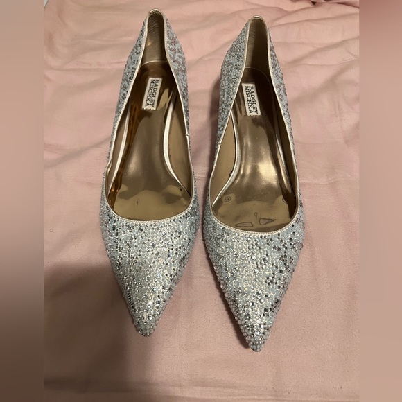 Badgley Mischka Shoes Badgley Mischka Kitten Heels Poshmark